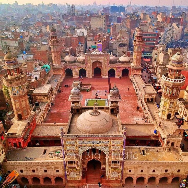 Wazir Khan Mosque — the most ornate Mughal mosque in the world